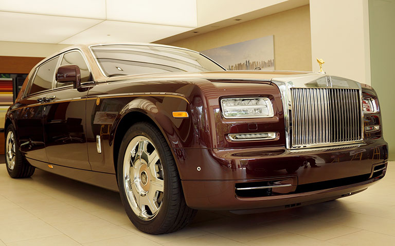 Rolls-Royce Lửa Thiêng 