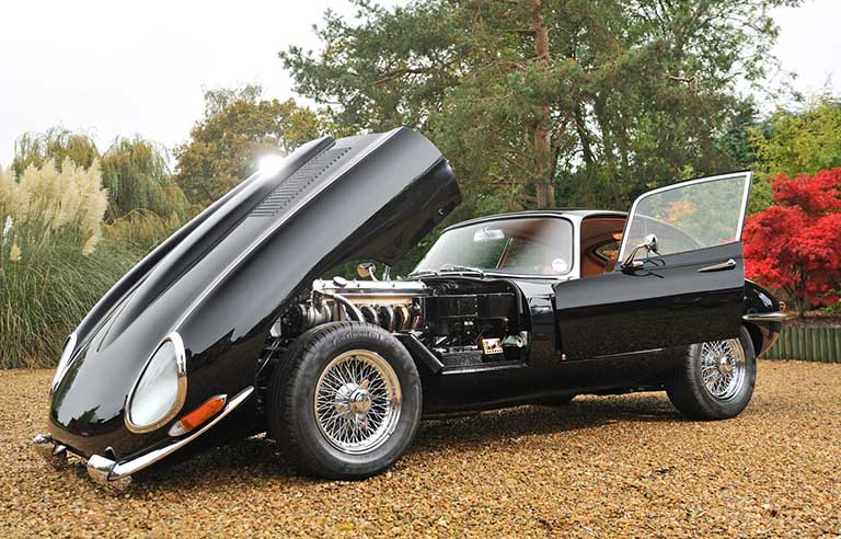 xe Jaguar E-Type