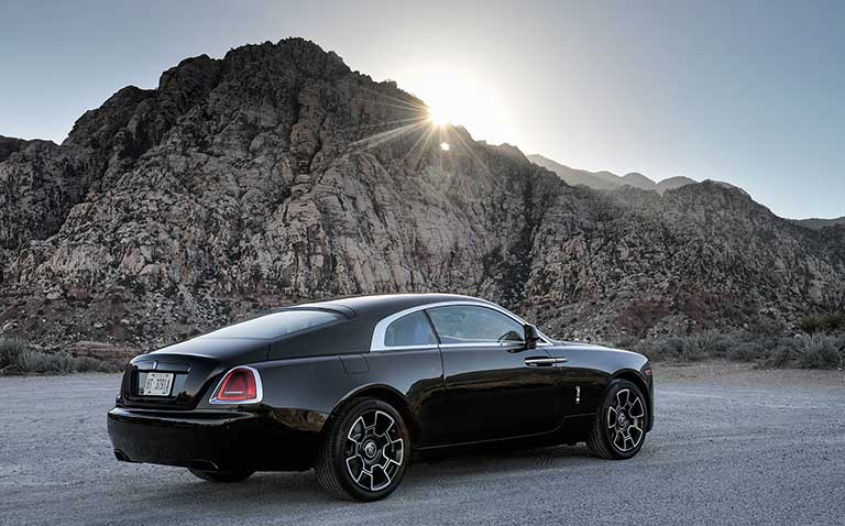 Rolls-Royce Cullinan Black badge 2021