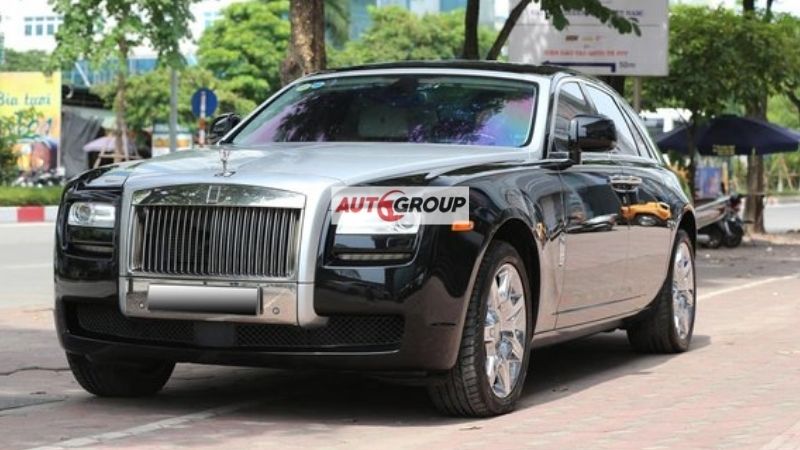 Rolls-Royce Ghost 2011 là phiên bản xe rất đáng sở hữu
