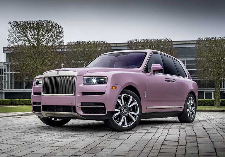 SUV hạng sang Rolls-Royce 