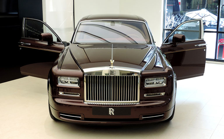 Rolls-Royce Phantom Mặt Trời Phương Đông