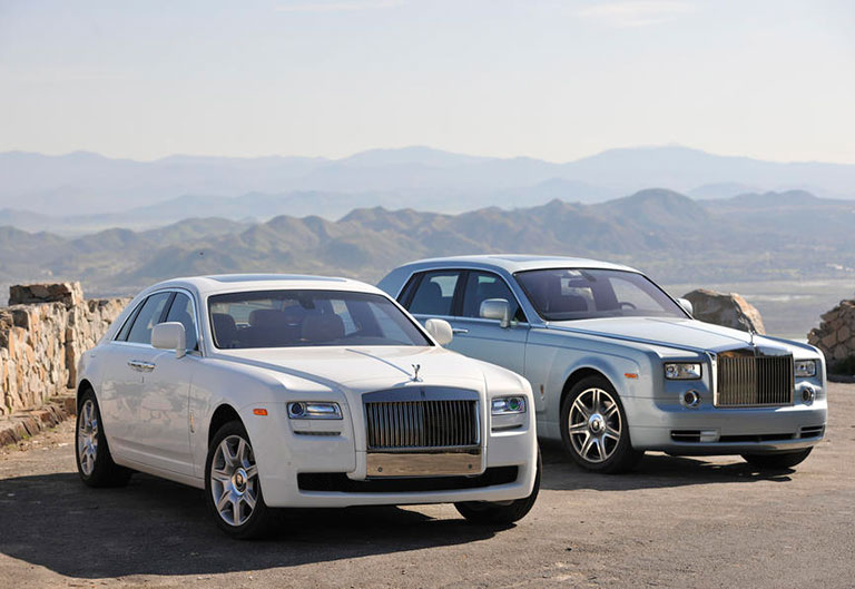 giá bán Rolls-Royce Ghost và Rolls-Royce Phantom