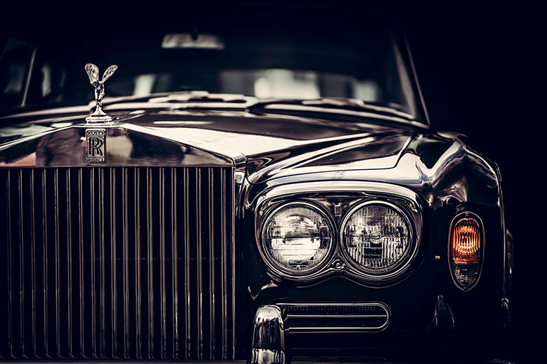 tại sao xe Rolls-Royce lại đắt