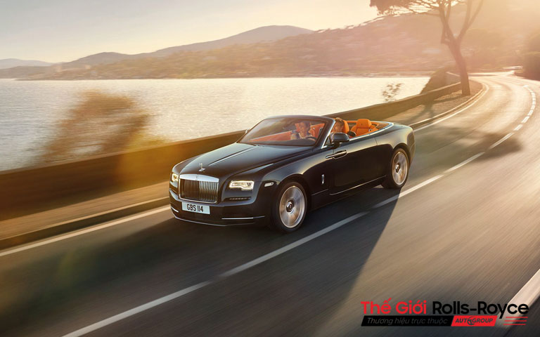 Những chiếc Rolls-Royce mui trần có động cơ mạnh mẽ, hiệu suất tốt