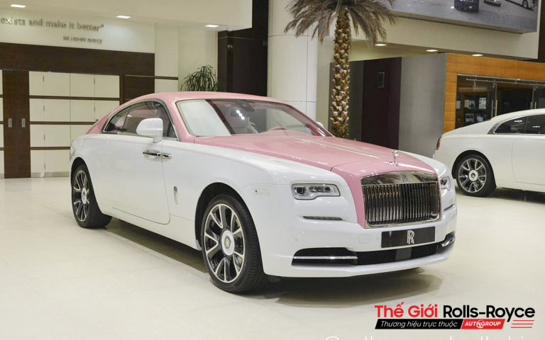 Rolls-Royce Wraith màu hồng Barbie