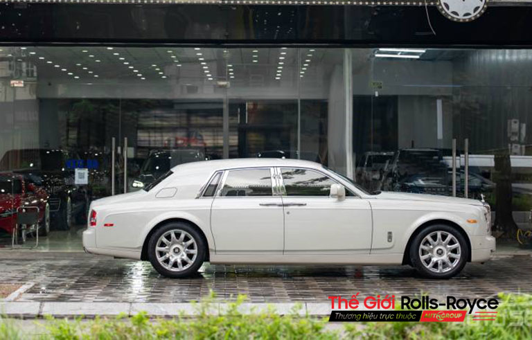 Rolls-Royce Phantom EWB 2014 cũ 