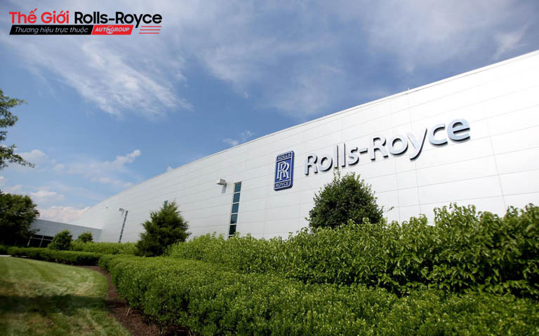 Nhà máy sản xuất Rolls-Royce chỉ cho phép đối tác và khách hàng đặc biệt tham quan dây truyền sản xuất
